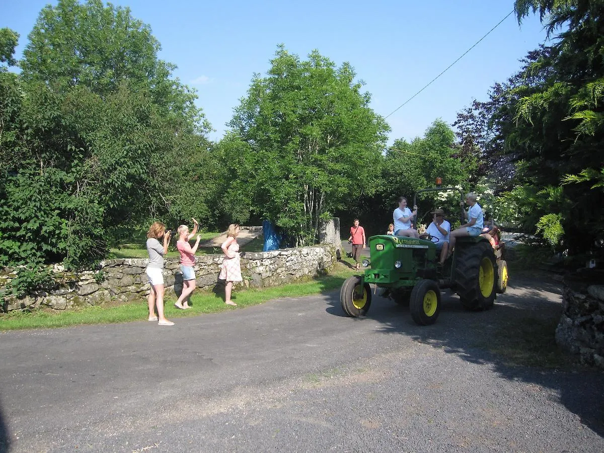 Bed & Breakfast Le Clos De Banes Argences-en-Aubrac